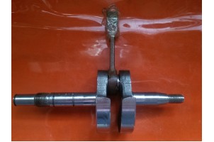 Мастер Данило 38 Колінвал бензопила 